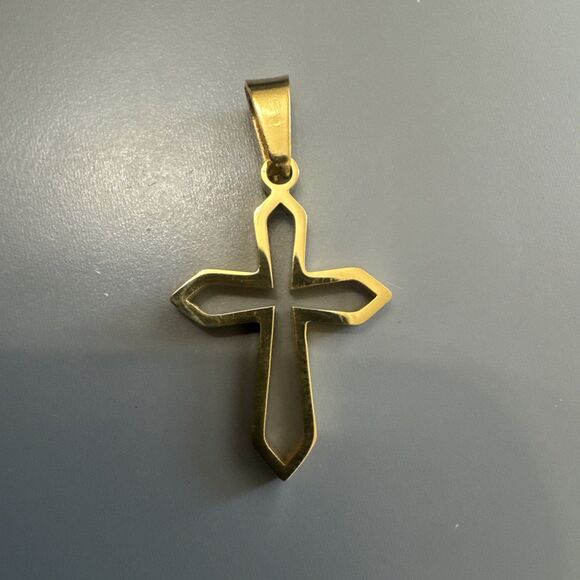 Silver Spark Jewels Jewelry - Stainless Steel Cross Pendant Gold Plated 24 Inch Chain Religious Jesus Christ